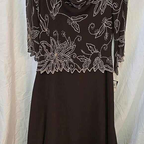 Dresses & Skirts - J Kara Beaded Formal Dress women’s‎ Boho Romantic Chocolate 12 Popover Gown NWT